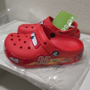 Lightning Mcqueen Cars light up Crocs sz 2